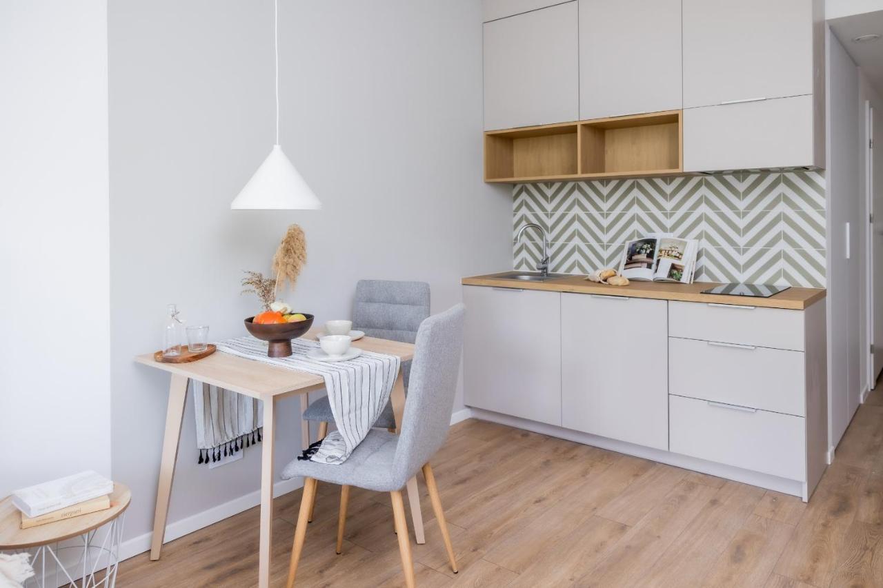 Metro Bielany Apartments With Parking By Noclegi Renters وارسو المظهر الخارجي الصورة