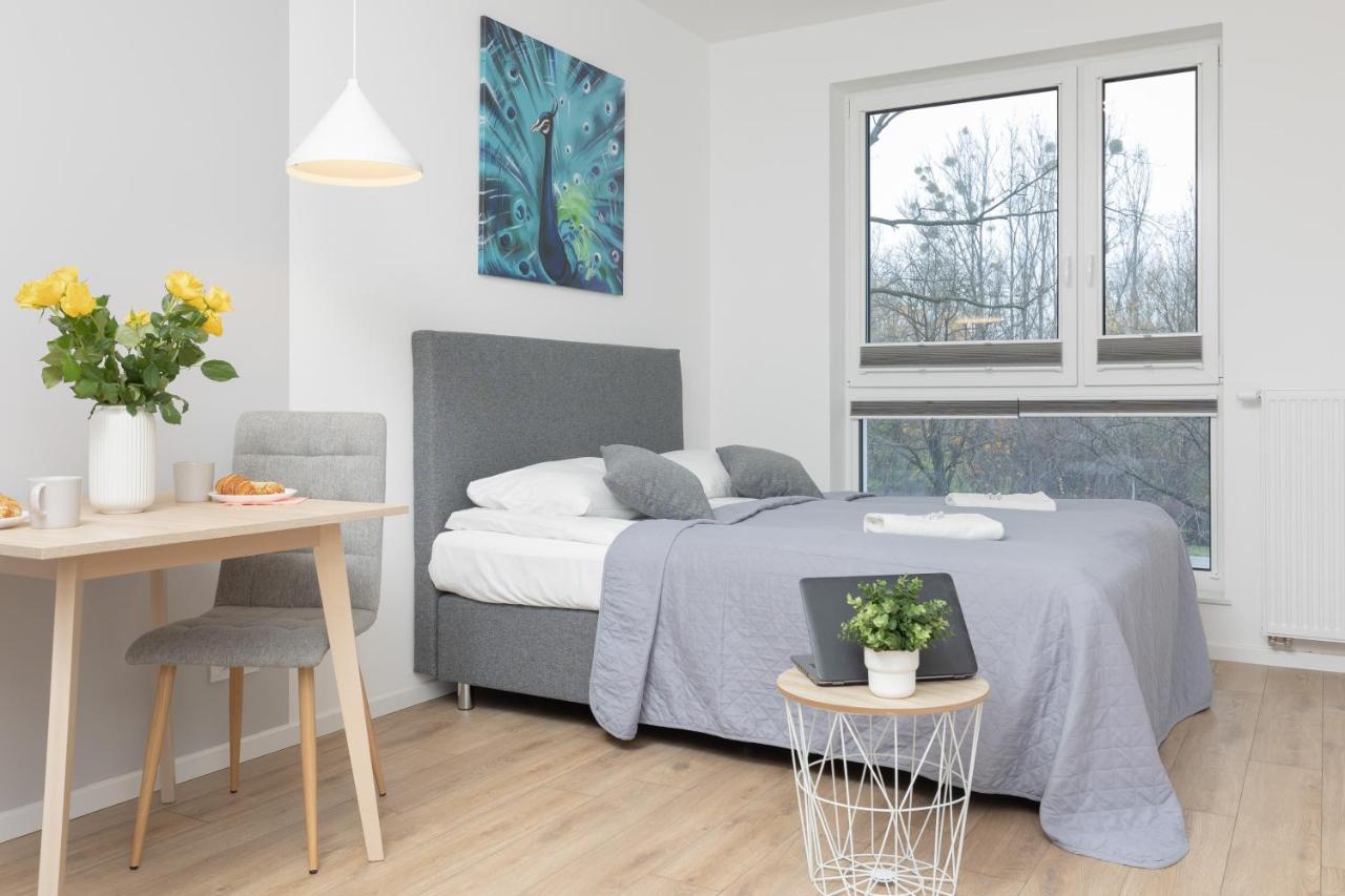 Metro Bielany Apartments With Parking By Noclegi Renters وارسو المظهر الخارجي الصورة