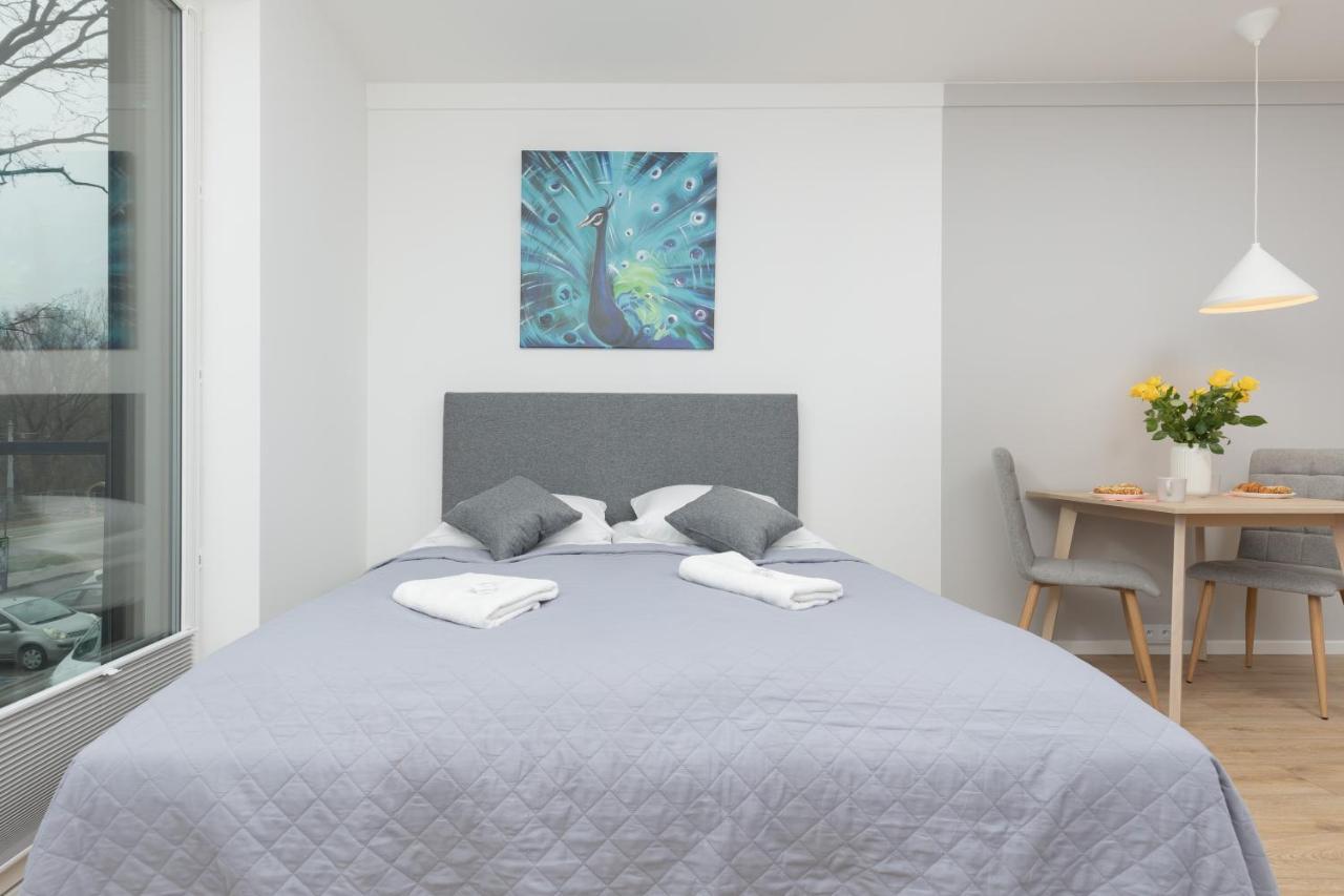 Metro Bielany Apartments With Parking By Noclegi Renters وارسو المظهر الخارجي الصورة