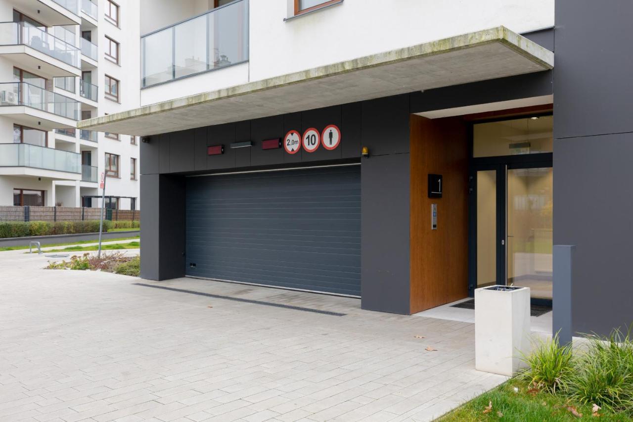 Metro Bielany Apartments With Parking By Noclegi Renters وارسو المظهر الخارجي الصورة