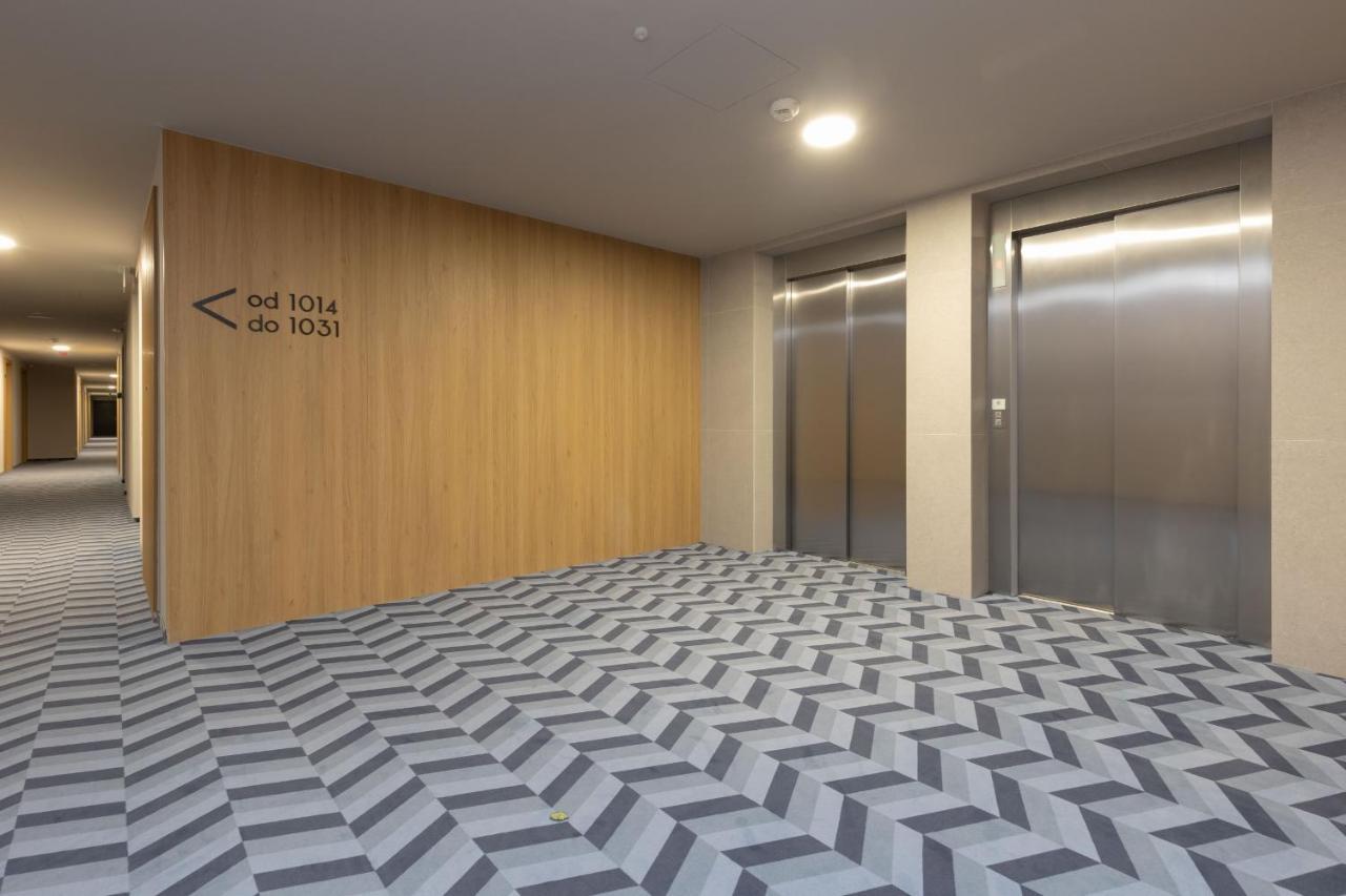 Metro Bielany Apartments With Parking By Noclegi Renters وارسو المظهر الخارجي الصورة
