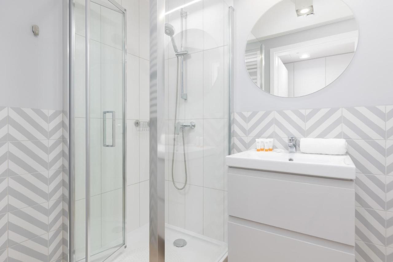 Metro Bielany Apartments With Parking By Noclegi Renters وارسو المظهر الخارجي الصورة