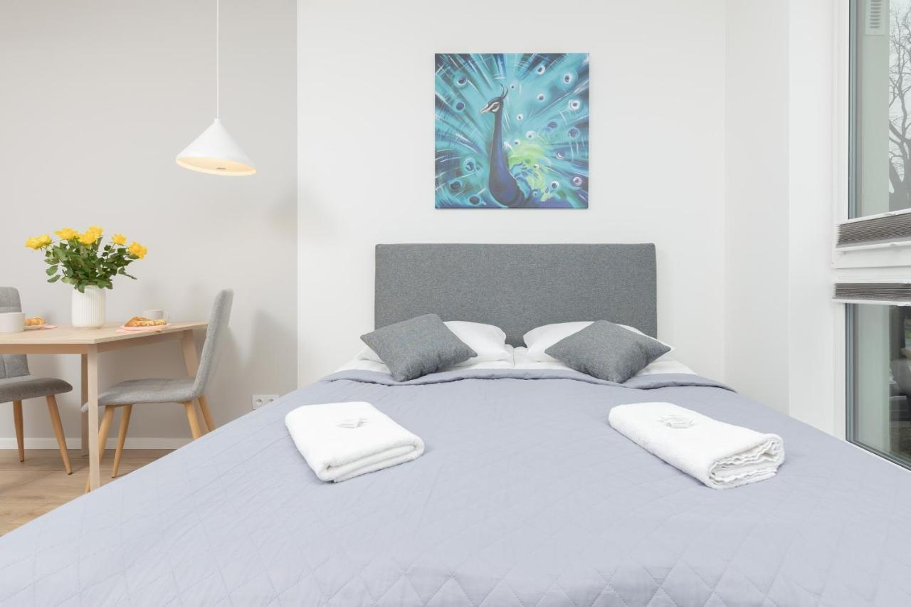 Metro Bielany Apartments With Parking By Noclegi Renters وارسو المظهر الخارجي الصورة