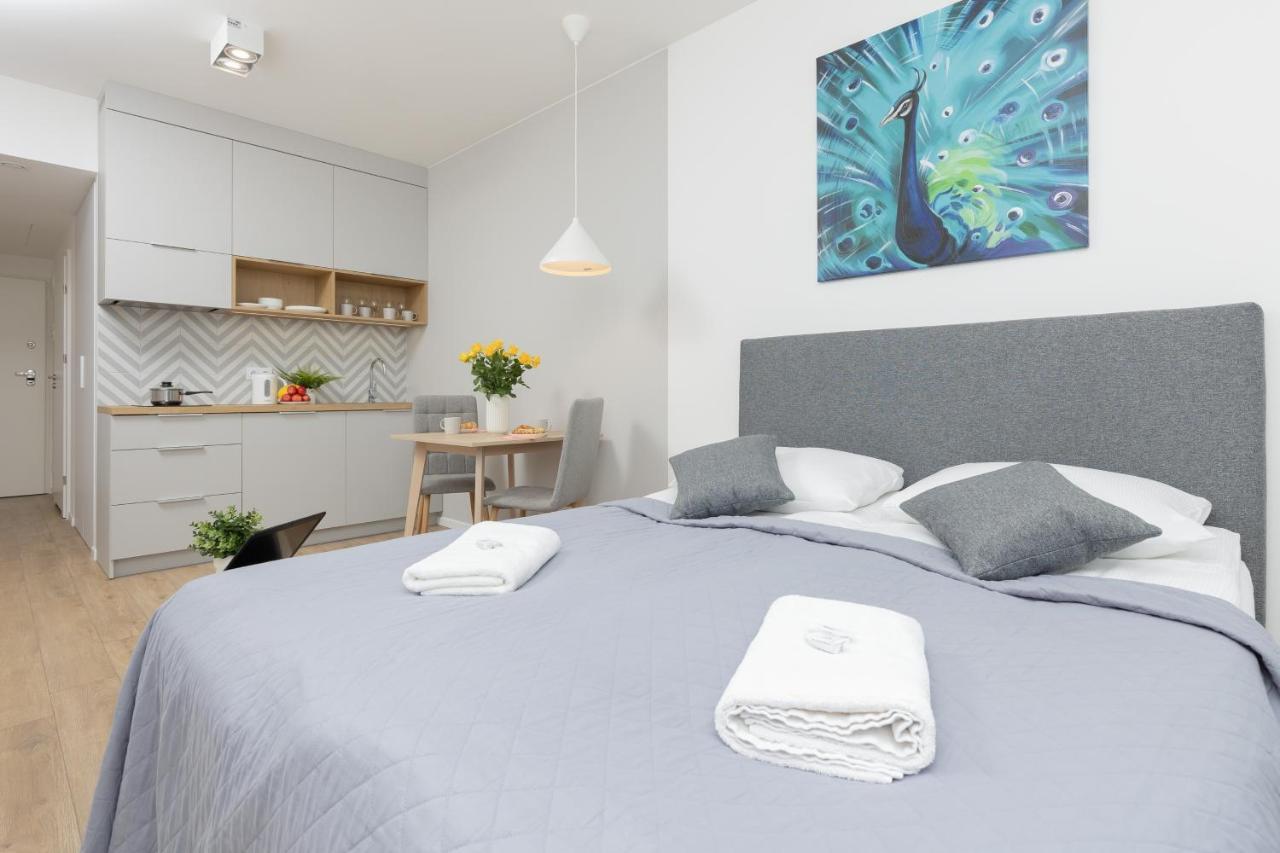 Metro Bielany Apartments With Parking By Noclegi Renters وارسو المظهر الخارجي الصورة